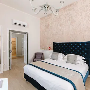 2* Casa de hóspedes Rhea Silvia Luxury Navona